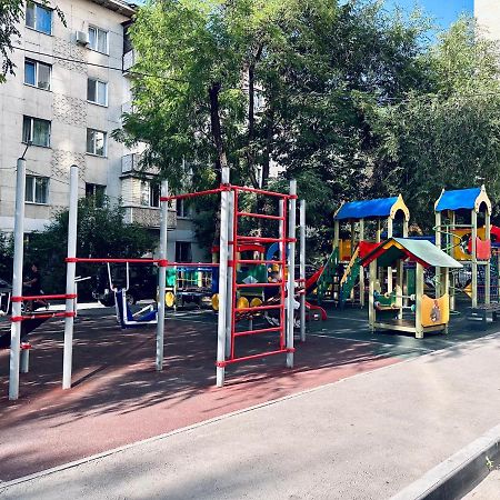 Жк Молодежный В Центре Алматы Almaty Exteriér fotografie